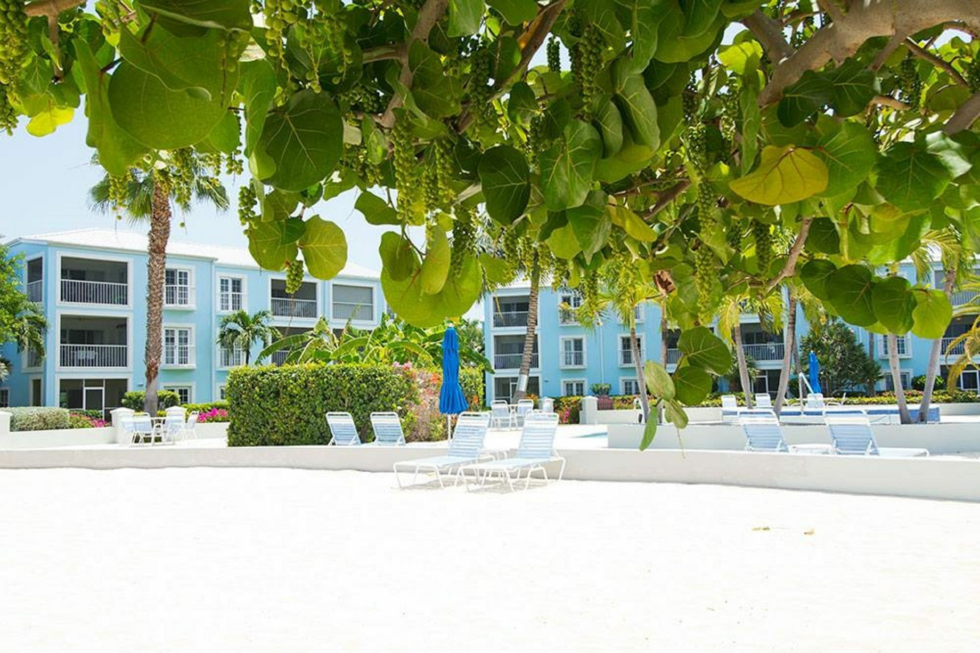 Grandview Condominiums George Town Buitenkant foto